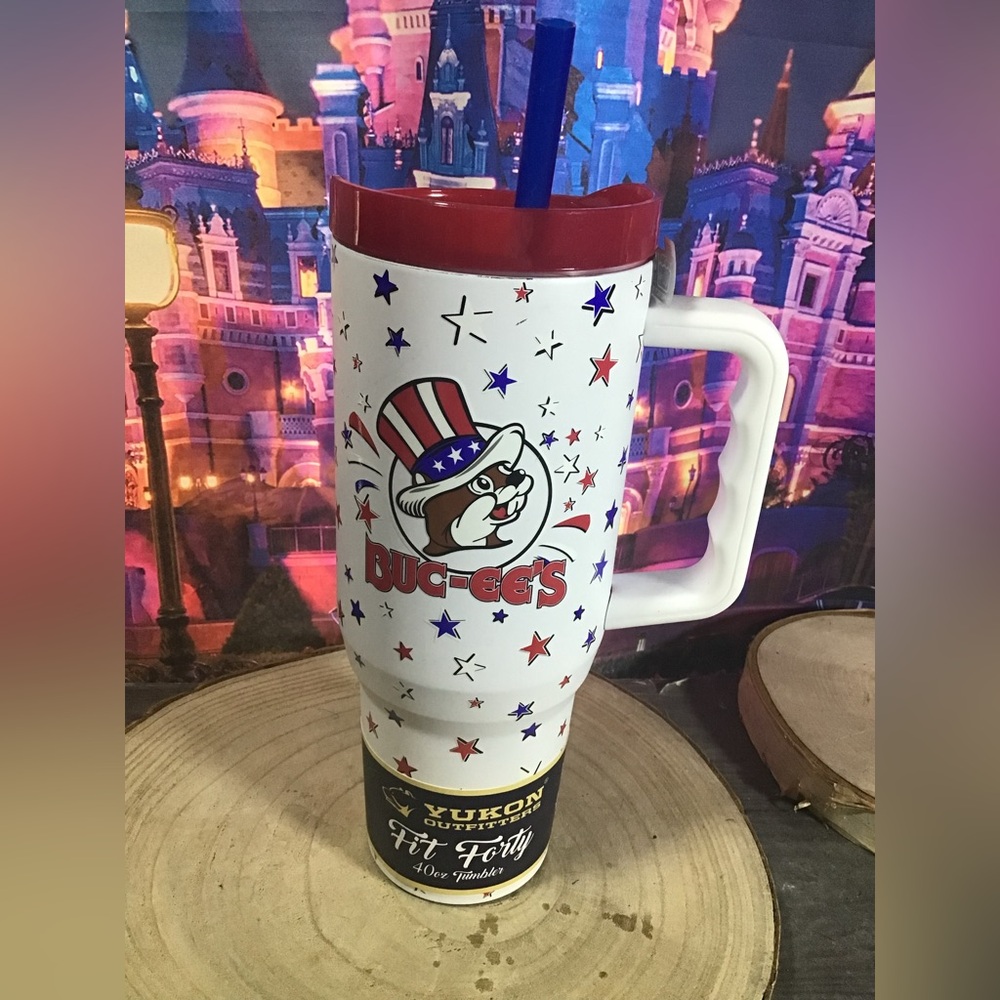Buc-ee's Red & White Patriotic Travel Mug with Handle